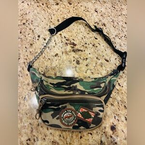 Zara Camouflage Belt Bag in Green and Brown unisex